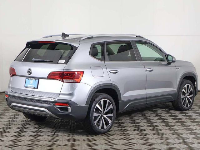 2023 Volkswagen Taos SE FWD - 23072997 - 10
