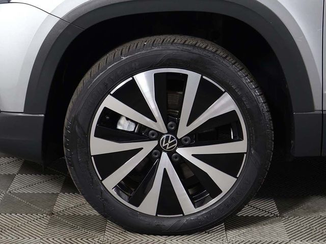 2023 Volkswagen Taos SE FWD - 23072997 - 21