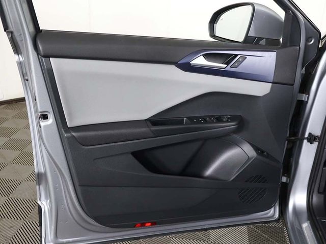 2023 Volkswagen Taos SE FWD - 23072997 - 22