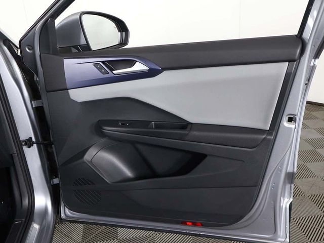 2023 Volkswagen Taos SE FWD - 23072997 - 23