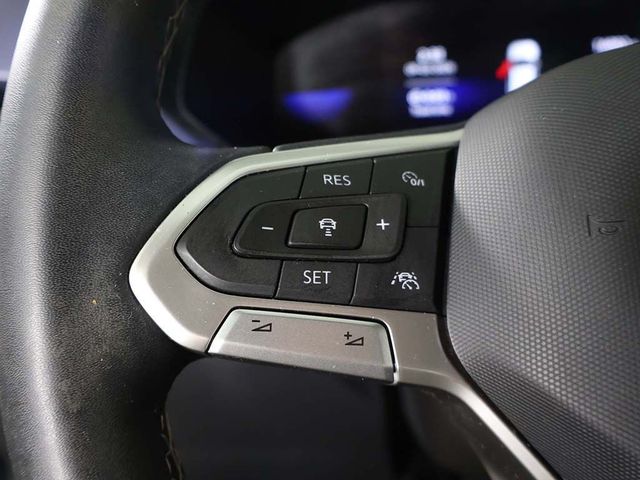 2023 Volkswagen Taos SE FWD - 23072997 - 41
