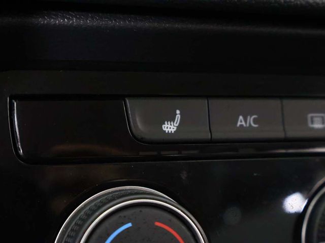 2023 Volkswagen Taos SE FWD - 23072997 - 50