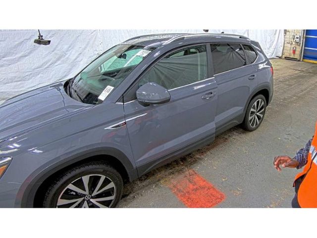 2023 Volkswagen Taos SE FWD - 23065840 - 1