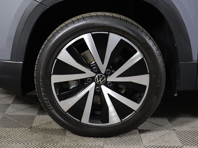 2023 Volkswagen Taos SE FWD - 23065840 - 20