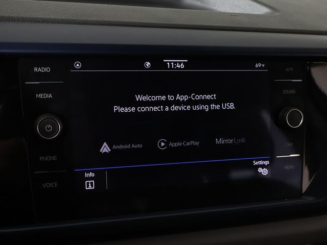 2023 Volkswagen Taos SE FWD - 23065840 - 42