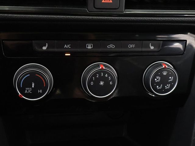 2023 Volkswagen Taos SE FWD - 23065840 - 45