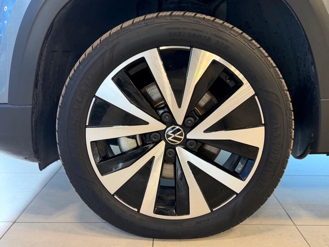 2023 Volkswagen Taos SE FWD - 22981369 - 35