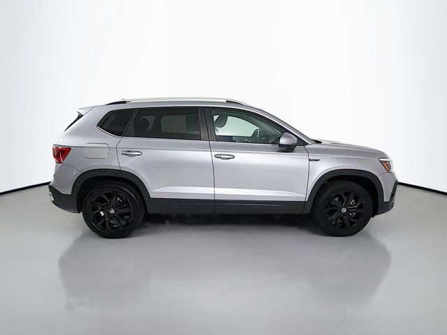 2023 Volkswagen Taos SE FWD - 23039514 - 7