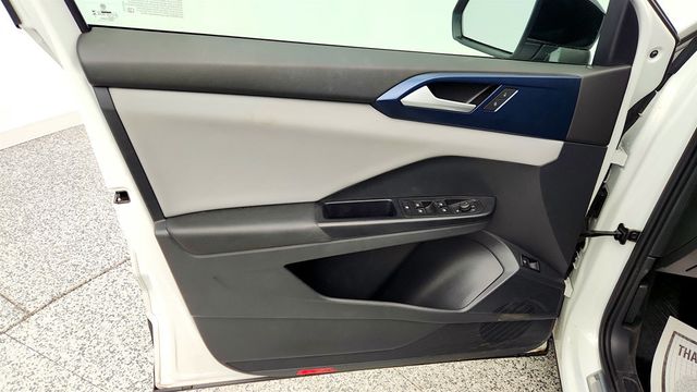 2023 Volkswagen Taos SE FWD - 23013549 - 10