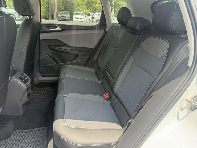 2023 Volkswagen Taos SE FWD - 23057308 - 6