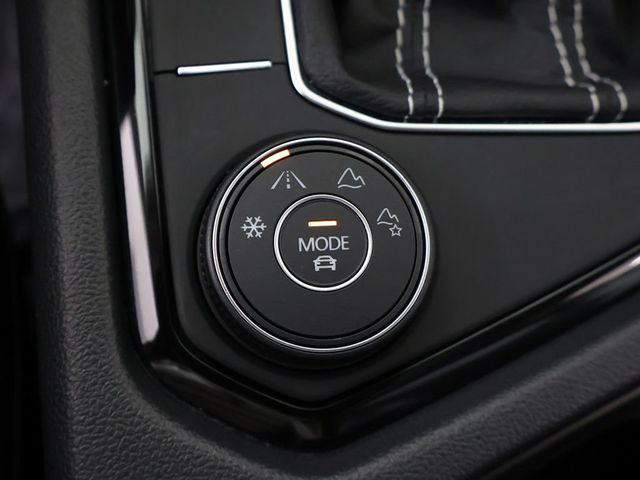 2023 Volkswagen Taos SEL 4MOTION - 23045596 - 53
