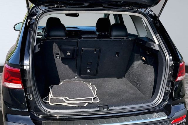 2023 Volkswagen Taos SEL 4MOTION - 23055793 - 37