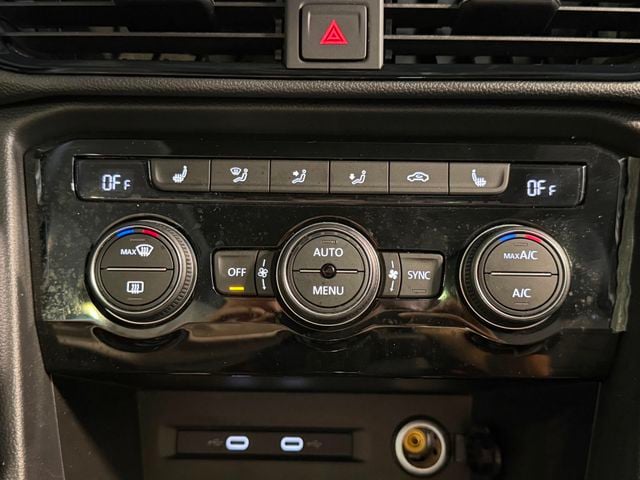 2023 Volkswagen Taos SEL 4MOTION - 23064305 - 31
