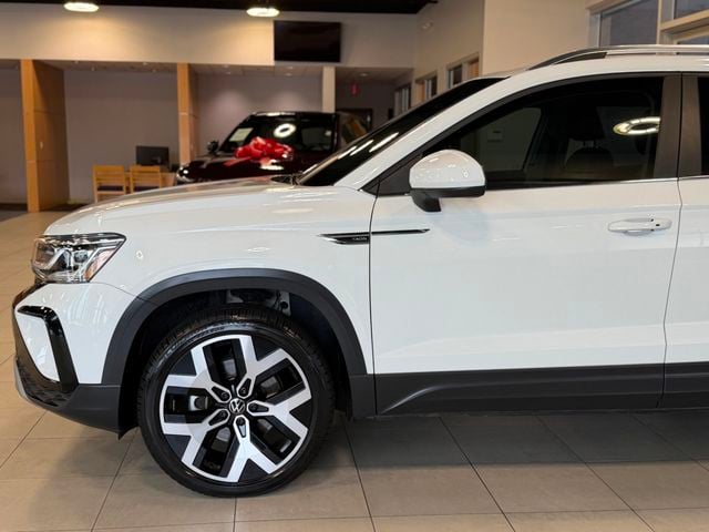 2023 Volkswagen Taos SEL 4MOTION - 23064305 - 7