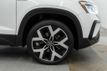 2023 Volkswagen Taos SEL 4MOTION - 23095298 - 34
