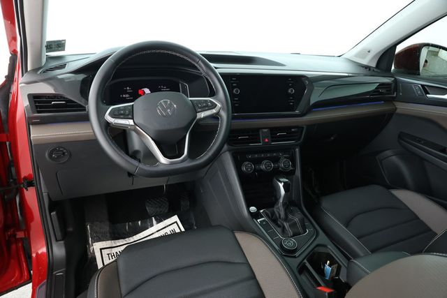 2023 Volkswagen Taos SEL 4MOTION - 22928678 - 9