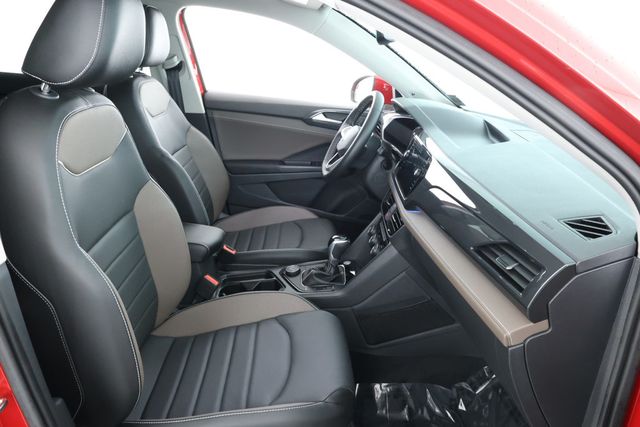 2023 Volkswagen Taos SEL 4MOTION - 22928678 - 20