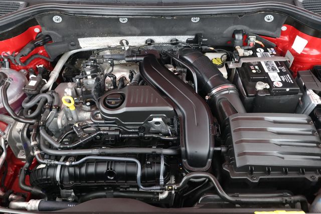 2023 Volkswagen Taos SEL 4MOTION - 22928678 - 22