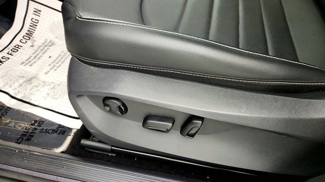 2023 Volkswagen Taos SEL 4MOTION - 23068286 - 11