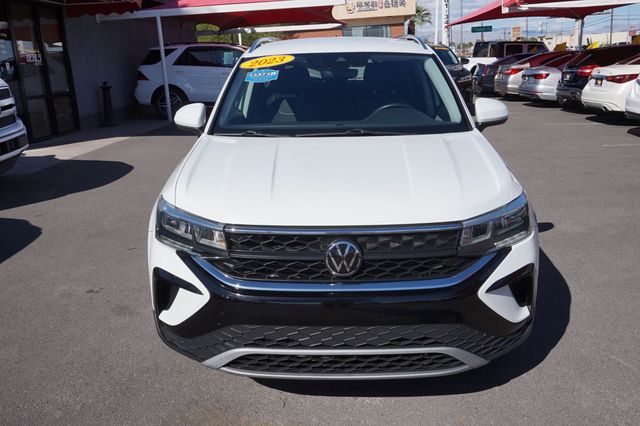 2023 Volkswagen Taos SE, PREMIUM WHEELS, CLOTH SEATS, ROOF RACK, BLUETOOTH - 23097682 - 9