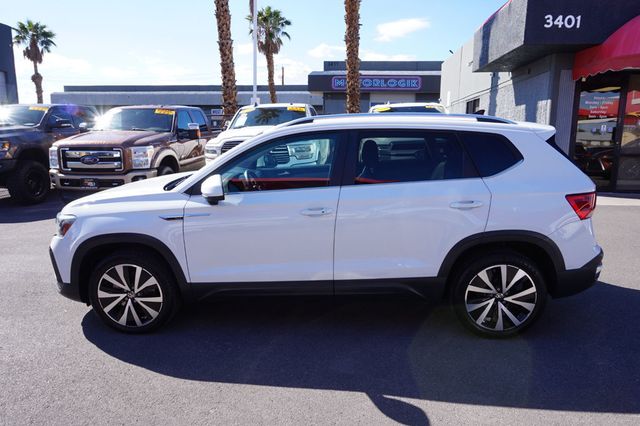 2023 Volkswagen Taos SE, PREMIUM WHEELS, CLOTH SEATS, ROOF RACK, BLUETOOTH - 23097682 - 2