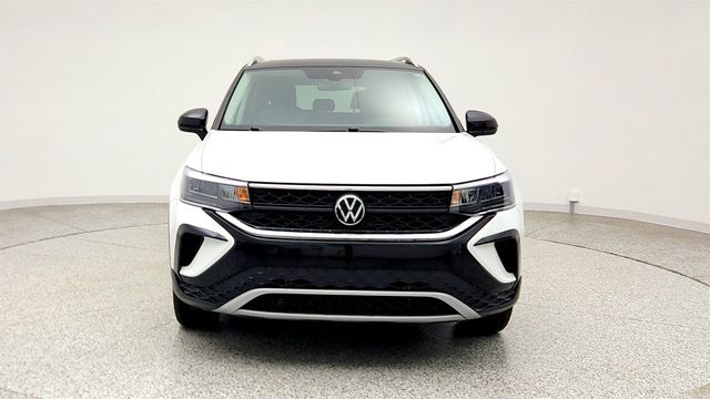 2023 Volkswagen Taos SE w/ Panoramic Sunroof & Black Wheel Packages - 23013549 - 1