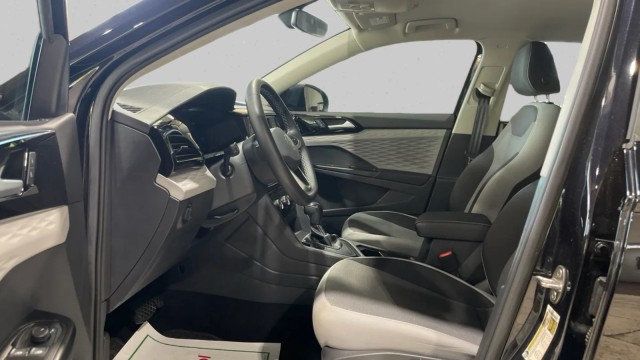 2023 Volkswagen Taos S FWD - 23005180 - 9