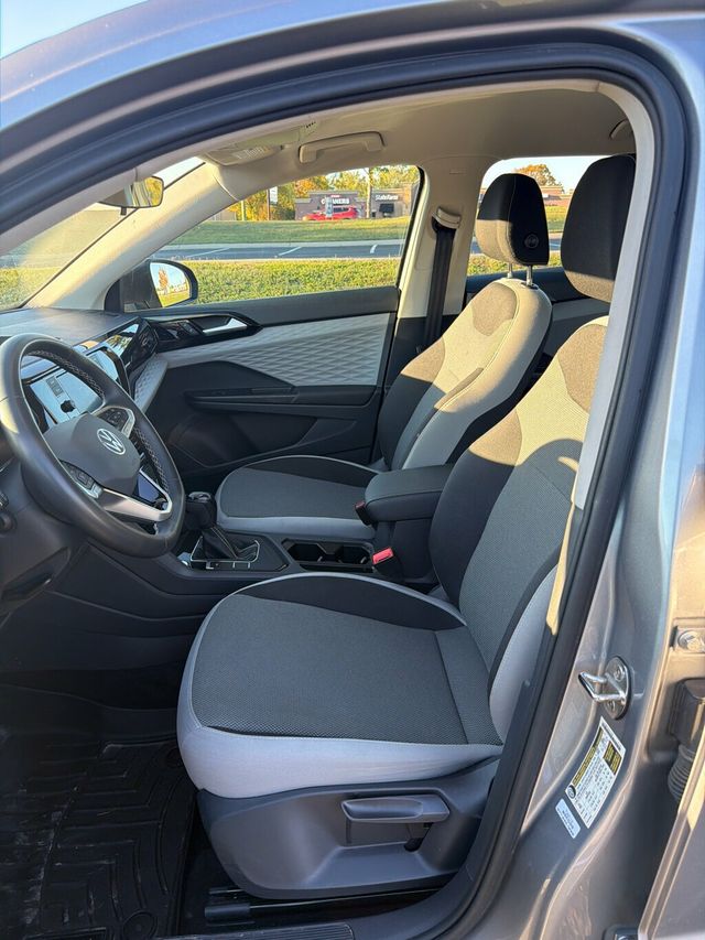 2023 Volkswagen Taos S FWD - 22940150 - 9