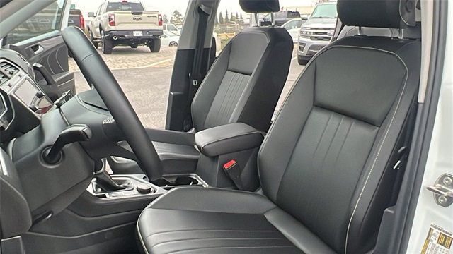 2023 Volkswagen Tiguan 2.0T SE 4MOTION - 22929778 - 17