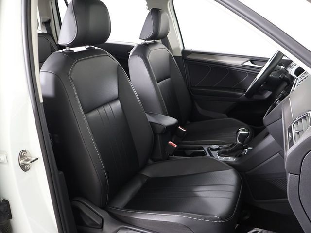 2023 Volkswagen Tiguan 2.0T SE 4MOTION - 23073669 - 32