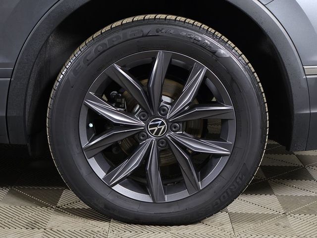 2023 Volkswagen Tiguan 2.0T SE FWD - 23000821 - 22