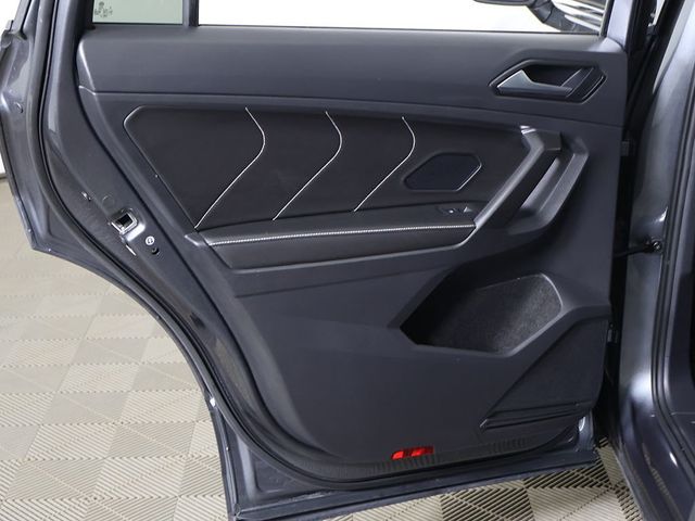 2023 Volkswagen Tiguan 2.0T SE FWD - 23000821 - 25