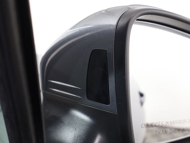 2023 Volkswagen Tiguan 2.0T SE FWD - 23021005 - 38