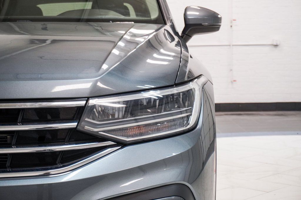 2023 Volkswagen Tiguan SE photo 14