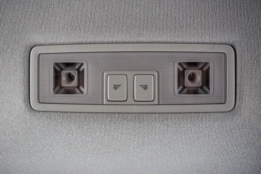 2023 Volkswagen Tiguan SE photo 21