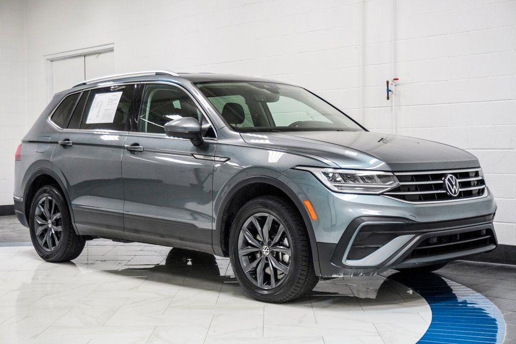 2023 Volkswagen Tiguan SE photo 4
