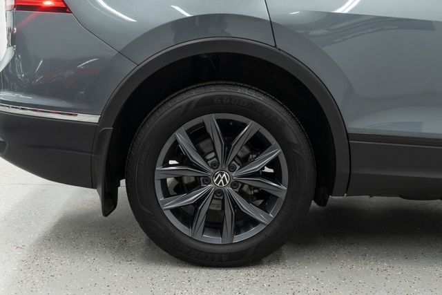 2023 Volkswagen Tiguan 2.0T SE FWD - 22972881 - 25