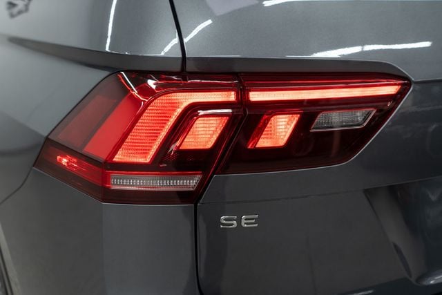 2023 Volkswagen Tiguan 2.0T SE FWD - 22972881 - 34