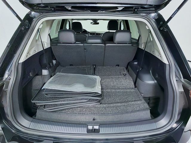2023 Volkswagen Tiguan 2.0T SE FWD - 23022536 - 24