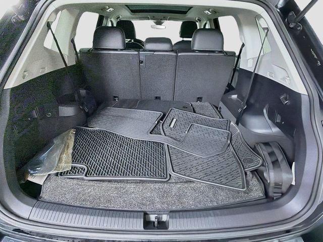2023 Volkswagen Tiguan 2.0T SE FWD - 23034195 - 25