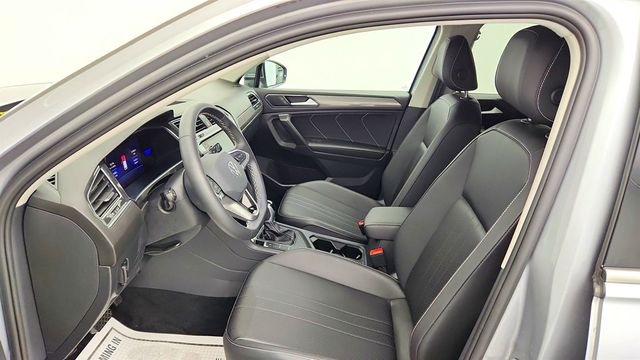 2023 Volkswagen Tiguan 2.0T SE FWD - 23026845 - 18