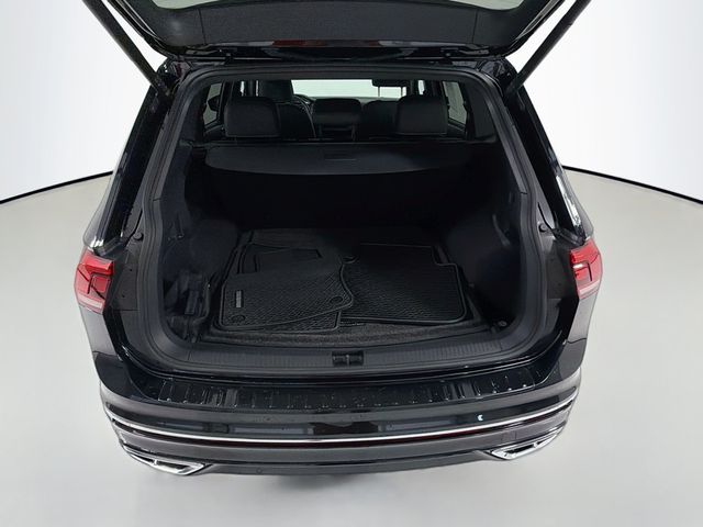 2023 Volkswagen Tiguan 2.0T SEL R-Line 4MOTION - 23049670 - 26