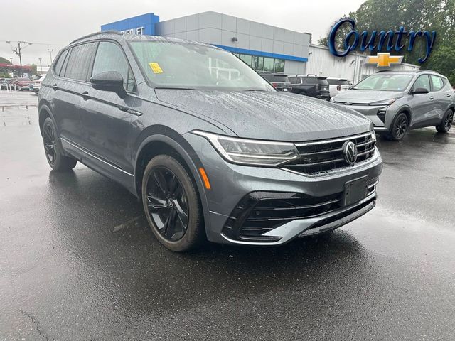 2023 Volkswagen Tiguan 2.0T SE R-Line Black 4MOTION - 23031637 - 0
