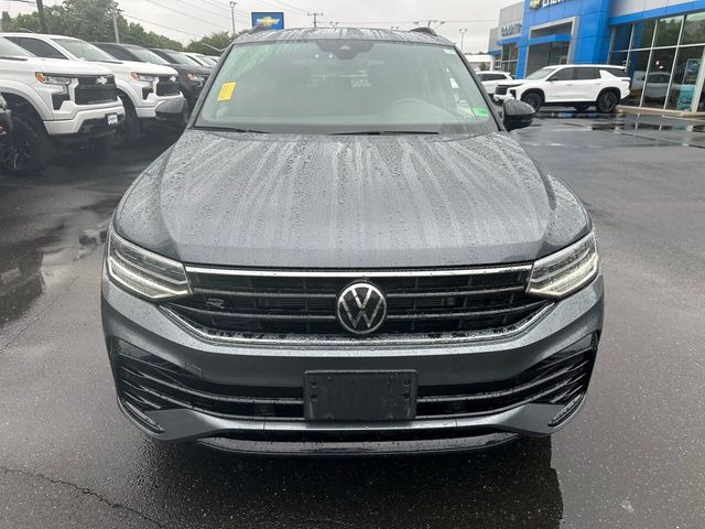 2023 Volkswagen Tiguan 2.0T SE R-Line Black 4MOTION - 23031637 - 1