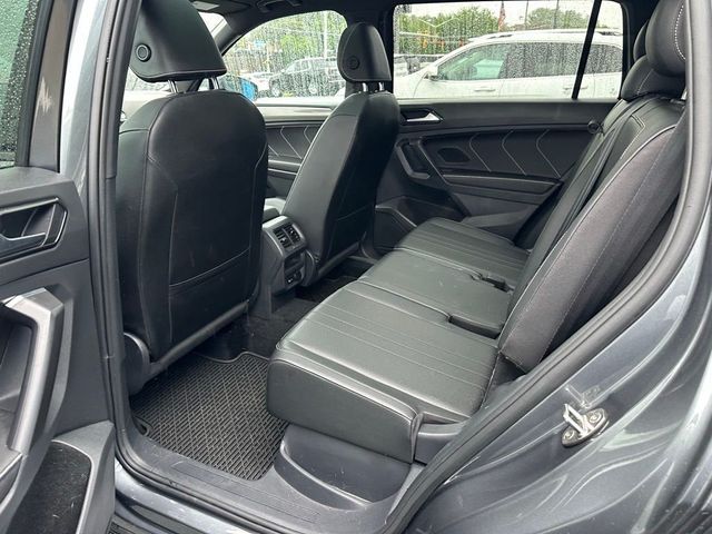 2023 Volkswagen Tiguan 2.0T SE R-Line Black 4MOTION - 23031637 - 24