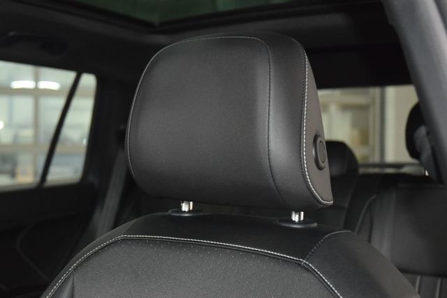 2023 Volkswagen Tiguan 2.0T SE R-Line Black 4MOTION - 23031637 - 37