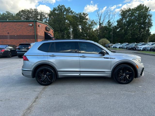 2023 Volkswagen Tiguan 2.0T SE R-Line Black 4MOTION - 22924753 - 4