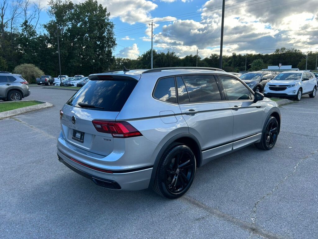 2023 Volkswagen Tiguan SE R-Line Black photo 5