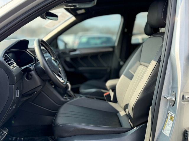 2023 Volkswagen Tiguan 2.0T SE R-Line Black 4MOTION - 22984428 - 15