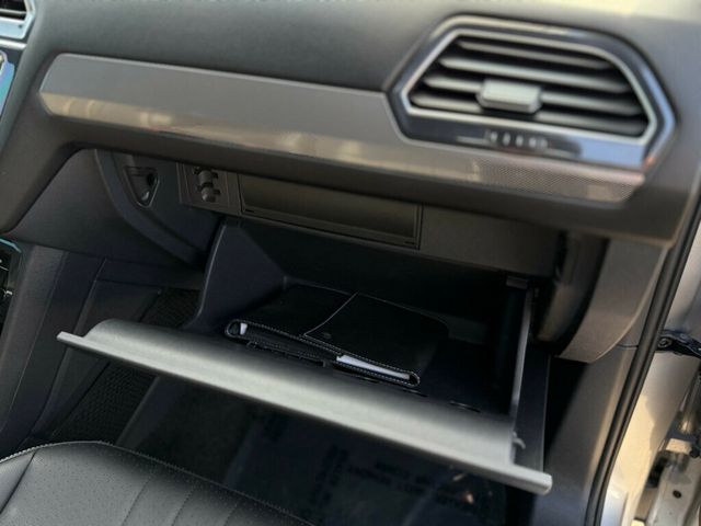 2023 Volkswagen Tiguan 2.0T SE R-Line Black 4MOTION - 22984428 - 24